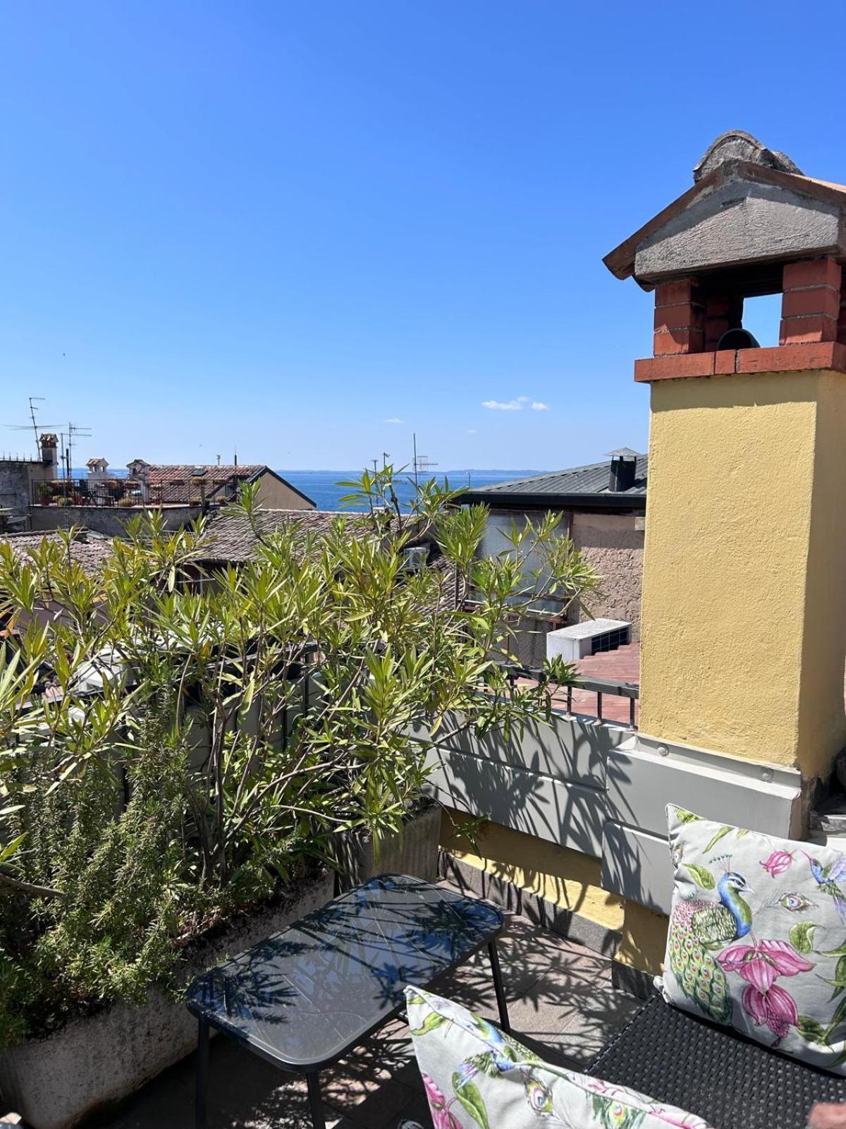 Hotel Casa Cavour Garda  Exterior foto